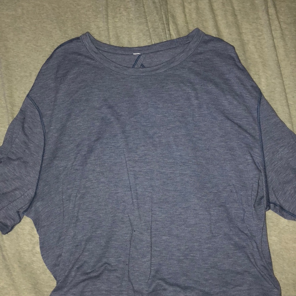 Lululemon short sleeve shirt